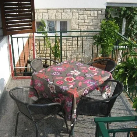 870-1 Apartamento